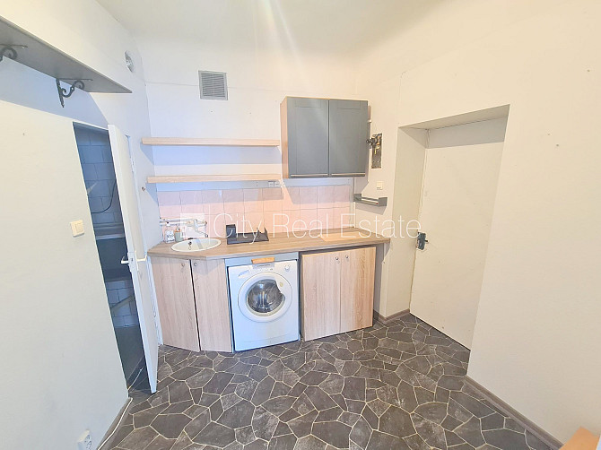 Fasādes māja, renovēta māja, slēgts pagalms, ieeja no ielas, kāpņu telpa pēc kosmētiskā Rīga - foto 10