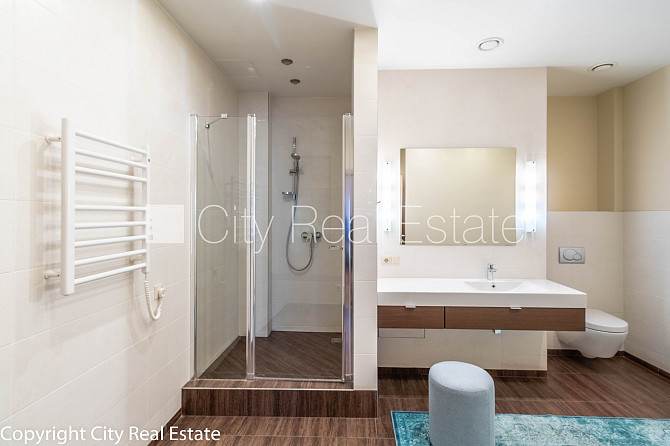 Projekts - Rīdzenes Rezidence, fasādes māja, bruģēts piebraucamais ceļš, vieta Rīga - foto 13