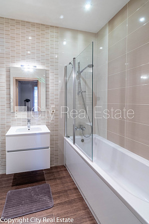 Projekts - Rīdzenes Rezidence, fasādes māja, bruģēts piebraucamais ceļš, vieta Rīga - foto 19