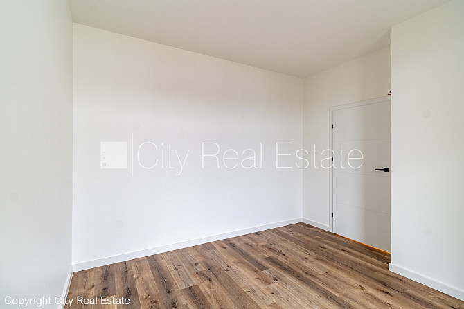 Рядный дом, энергоэффективный дом, благоустроенная озеленённая территория, Рига - изображение 8