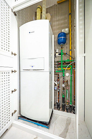 Новостройка, зеленая территория, закрытый двор, въездные ворота оснащены Юрмала - изображение 13