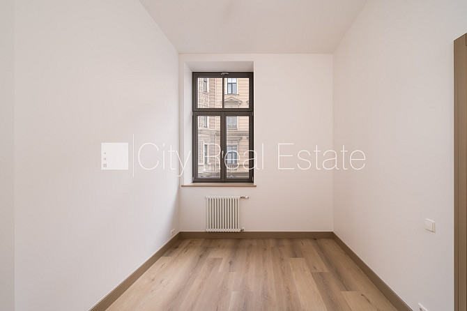 Projekts - Place 4, fasādes māja, renovēta māja, ir lifts, kāpņu telpa pēc kapitālā Rīga - foto 5