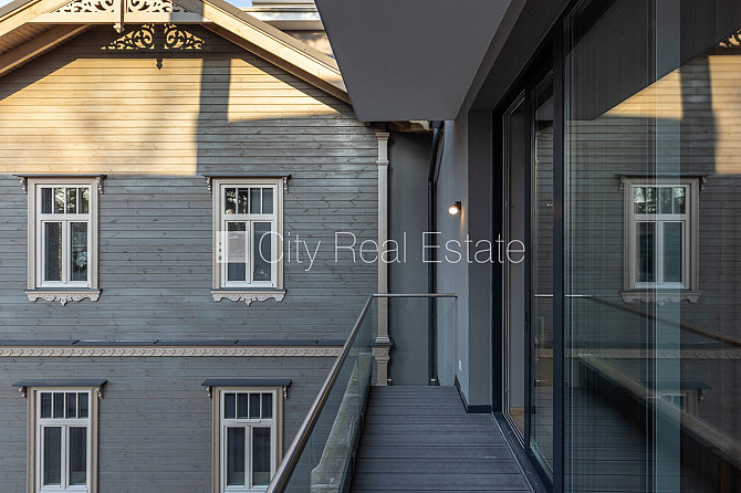 Jaunceltne, fasādes māja, zaļā teritorija, pazemes autostāvvieta, ieeja no ielas, apzaļumota Jūrmala - foto 14