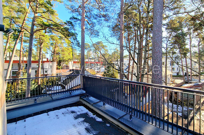 Jaunceltne, fasādes māja, labiekārtota apzaļumota teritorija, pazemes autostāvvieta, ieeja no Jūrmala - foto 3