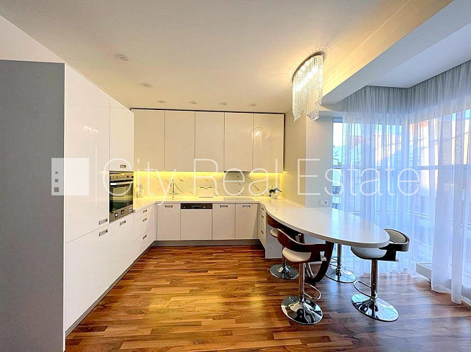 Projekts - Šokolāde, zeme īpašumā, jaunceltne, fasādes māja, labiekārtota apzaļumota Rīga - foto 6