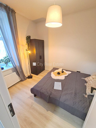 Pagalma māja, renovēta māja, labiekārtots apzaļumots pagalms, slēgts pagalms, ieeja no Rīga - foto 8