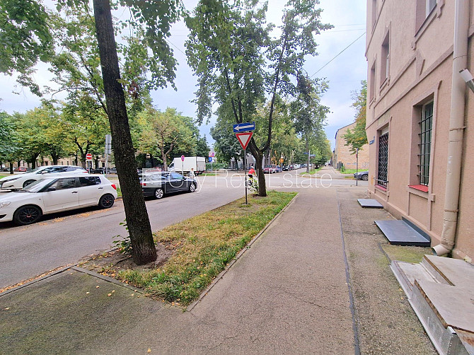 Šo dzīvokli izīrē pa diennaktīm (īstermiņa īre), īres cena sludinājumā norādīta par Rīga - foto 18