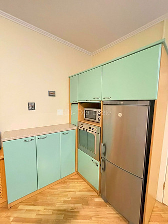 Pagalma ēka, slēgts pagalms, ieeja no pagalma, logi vērsti uz pagalma pusi, guļamistabu skaits Rīga - foto 12