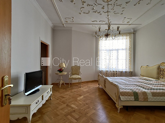 Земля в собственности, фасадный дом, реновированный дом, кирпичные стены, фасад с Рига - изображение 12