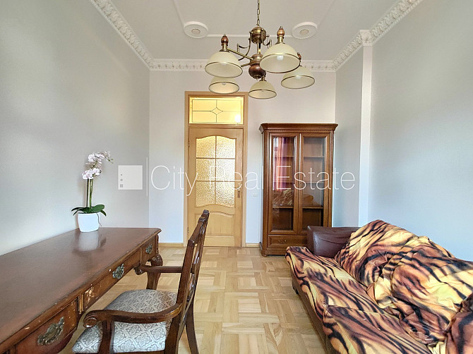 Земля в собственности, фасадный дом, реновированный дом, кирпичные стены, фасад с Рига - изображение 15