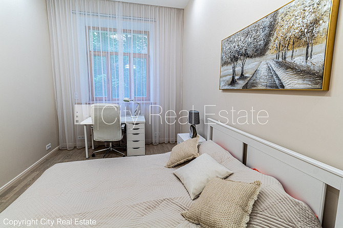 Pagalma māja, renovēta māja, labiekārtots apzaļumots pagalms, slēgts pagalms, ir lifts, Rīga - foto 2