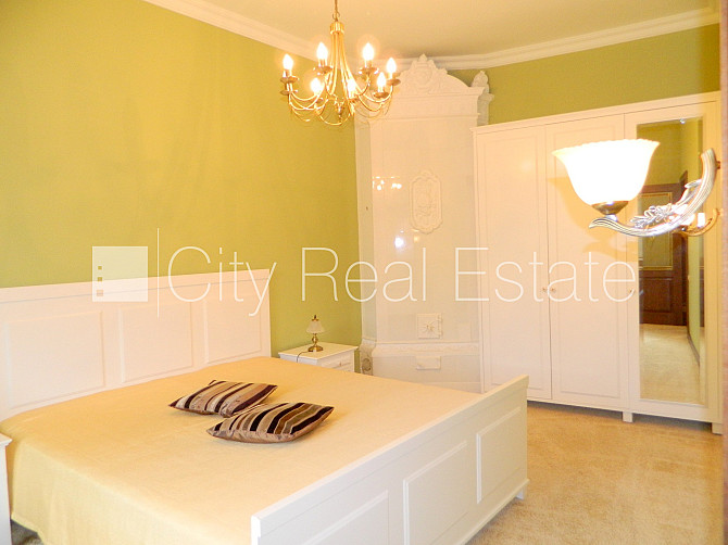 Pagalma māja, ieeja no pagalma, logi vērsti uz pagalma pusi, guļamistabu skaits 2 gab., istabas Rīga - foto 5