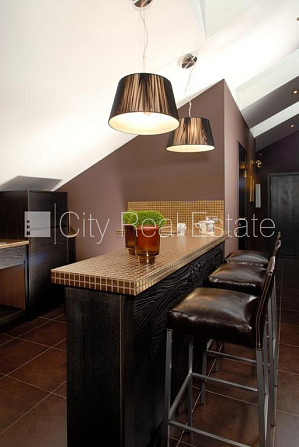 Mansards, ir lifts, franču balkons, logi vērsti uz pagalma pusi, viena istaba izolēta, Rīga - foto 4