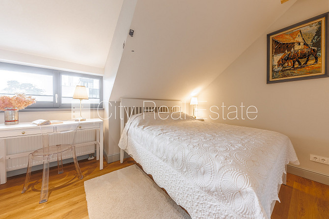 Jaunceltne, labiekārtots apzaļumots pagalms, slēgts pagalms, apzaļumota teritorija ar jaunu Jūrmala - foto 14