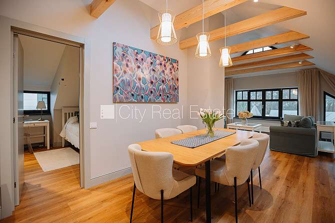 Jaunceltne, labiekārtots apzaļumots pagalms, slēgts pagalms, apzaļumota teritorija ar jaunu Jūrmala - foto 1