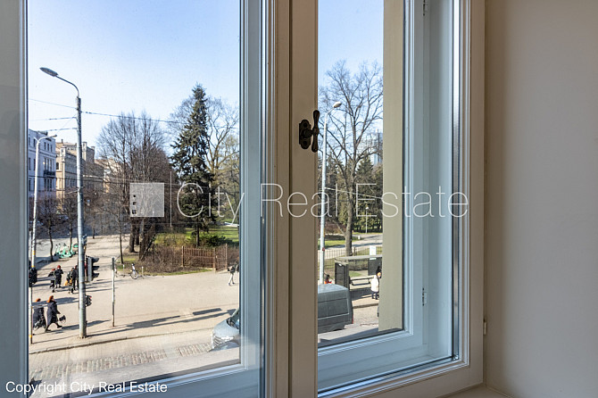 Fasādes māja, renovēta māja, slēgts pagalms, ieeja no ielas un pagalma, ir lifts, kāpņu Rīga - foto 4