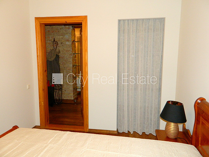 Pagalma ēka, slēgts pagalms, logi vērsti mājas abās pusēs, plašs skats no loga, guļamistabu Rīga - foto 19