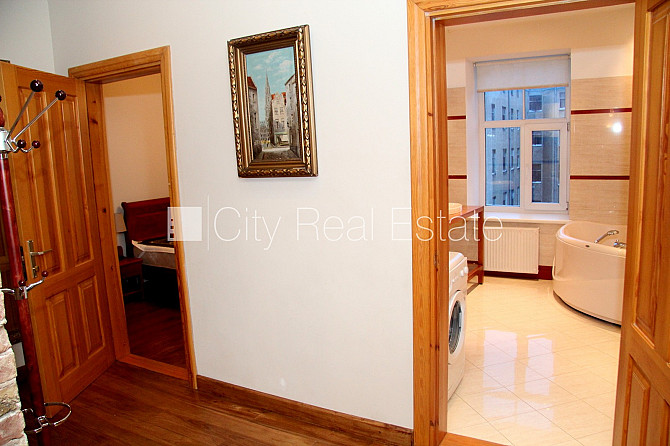 Pagalma ēka, slēgts pagalms, logi vērsti mājas abās pusēs, plašs skats no loga, guļamistabu Rīga - foto 20