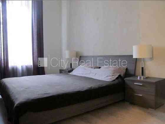 Фасадный дом, реставрированный дом, возможность аренды парковки, подземная Rīga