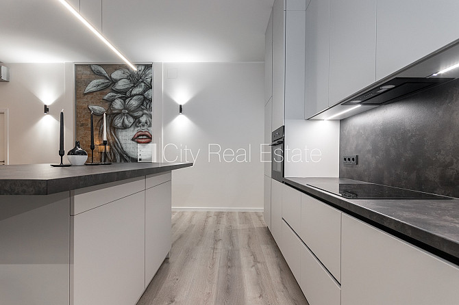 Fasādes māja, restaurēta māja, iespēja nomāt autostāvvietu, pazemes autostāvvieta, Rīga - foto 11