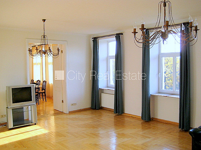 Fasādes māja, renovēta māja, ķieģeļu mūra sienas, fasāde ar dekoratīvo apmetumu, Rīga - foto 5