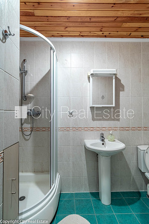 Fasādes māja, renovēta māja, ķieģeļu mūra sienas, fasāde ar dekoratīvo apmetumu, Rīga - foto 16