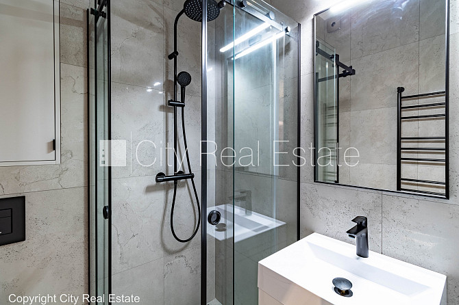 Šo dzīvokli izīrē pa diennaktīm (īstermiņa īre), īres cena sludinājumā norādīta par Rīga - foto 17