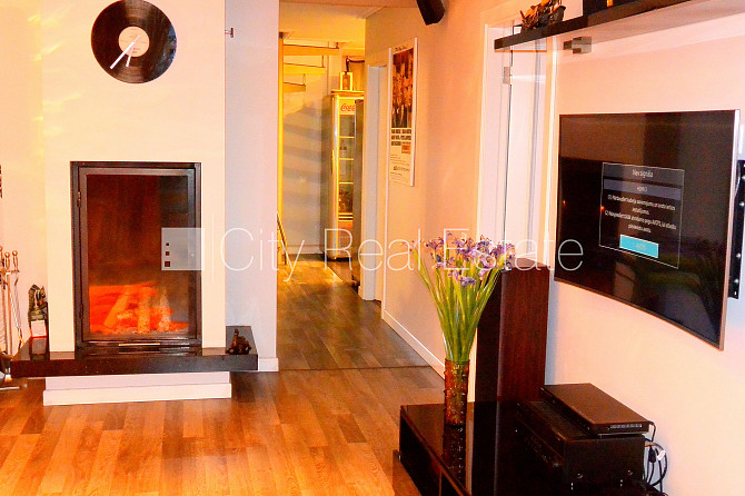 Земля в собственности, дом во дворе, кирпичные стены, благоустроенная Рига - изображение 7