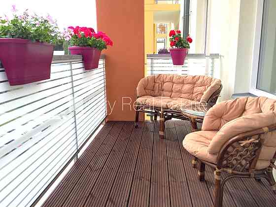 Проект - Бикерниеки, здание во дворе, благоустроенный озеленённый двор, Рига