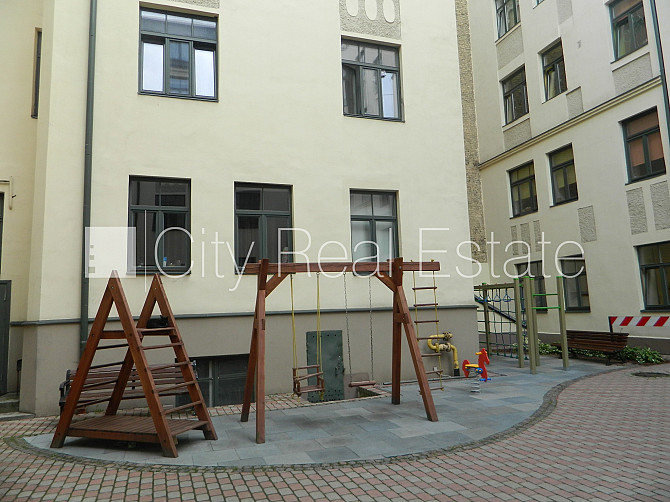 Эта квартира сдается в аренду посуточно (краткосрочная аренда), стоимость аренды Рига - изображение 16