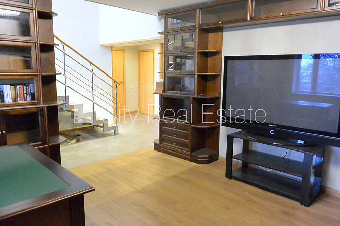 Земля в собственности, здание во дворе, поменянное покрытие крыши, кирпичные Рига - изображение 12