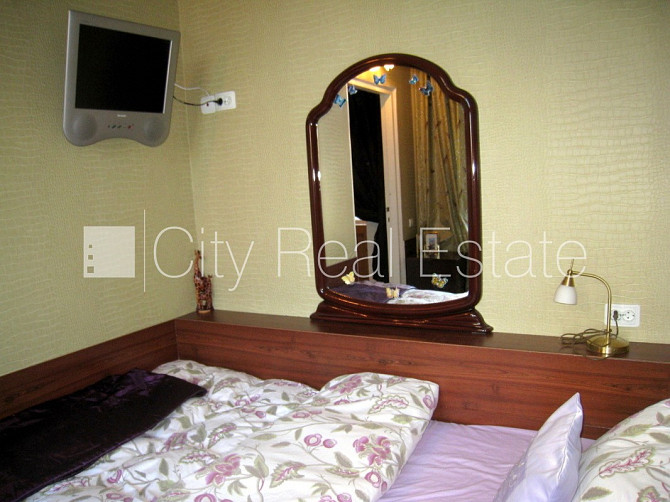 Šo dzīvokli izīrē pa diennaktīm (īstermiņa īre), īres cena sludinājumā norādīta par Rīga - foto 3