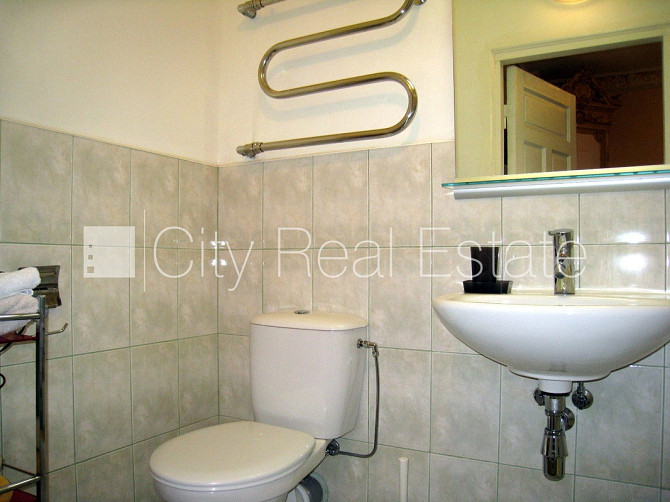 Šo dzīvokli izīrē pa diennaktīm (īstermiņa īre), īres cena sludinājumā norādīta par Rīga - foto 17