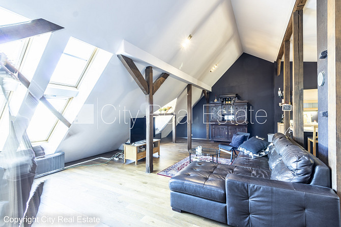 Fasādes māja, renovēta māja, slēgts pagalms, luksuss apartamenti , mansards, kāpņu telpa Rīga - foto 6