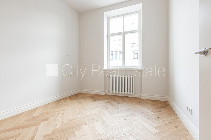 Pagalma ēka, renovēta māja, slēgts pagalms, ir lifts, kāpņu telpa pēc kapitālā remonta, Rīga - foto 7