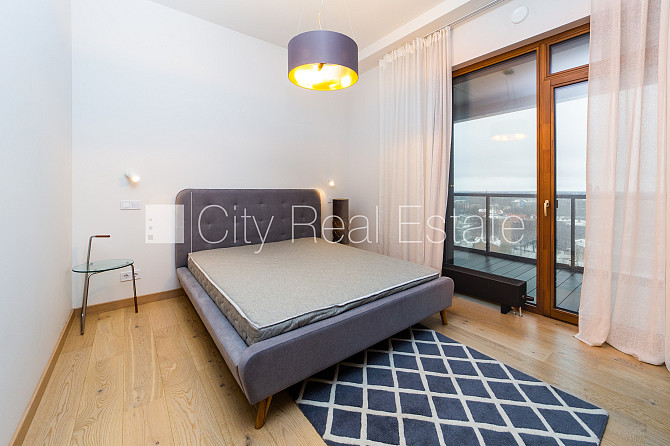 Projekts - Philosophers Residence, labiekārtots apzaļumots pagalms, pazemes autostāvvieta, ir Rīga - foto 4