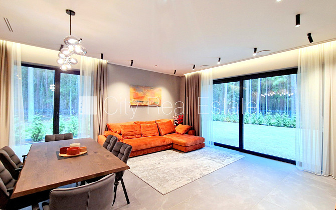 Частный дом, благоустроенная озеленённая территория, территория обнесена Юрмала - изображение 4