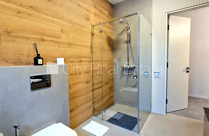 Частный дом, благоустроенная озеленённая территория, территория обнесена Юрмала - изображение 19