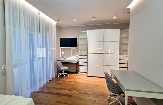 Частный дом, благоустроенная озеленённая территория, территория обнесена Юрмала - изображение 9