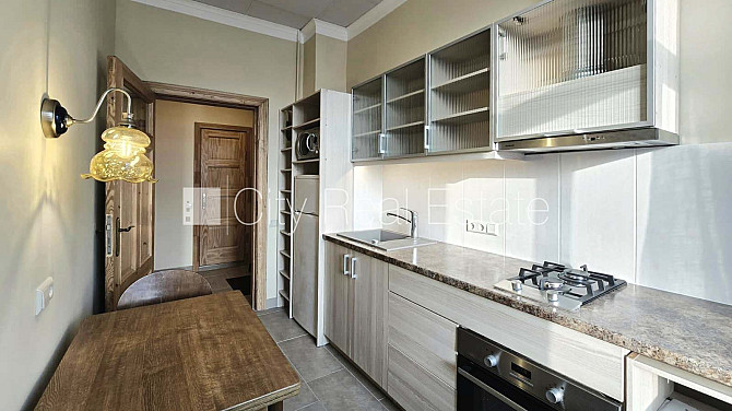 Fasādes māja, slēgts pagalms, iespēja nomāt autostāvvietu, ieeja no pagalma, logi vērsti Rīga - foto 20