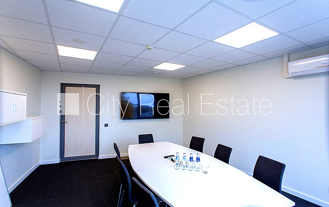 Новостройка, фасадный дом, плата за обслуживание одного квадратного метра в Рига - изображение 16