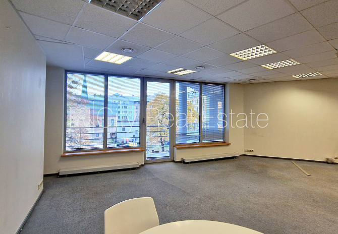 Новостройка, фасадный дом, плата за обслуживание террасы не взимается, Рига - изображение 2