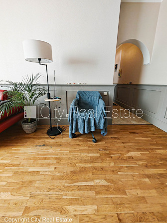 Fasādes māja, restaurēta māja, labiekārtots apzaļumots pagalms, slēgts pagalms, maksas Rīga - foto 20