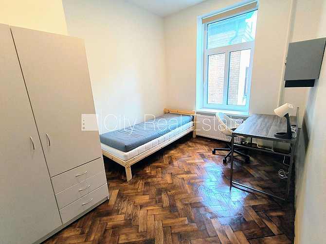 Pagalma ēka, guļamistabu skaits 3 gab., istabas izolētas 3 gab., studio tipa, virtuve apvienota Rīga - foto 8