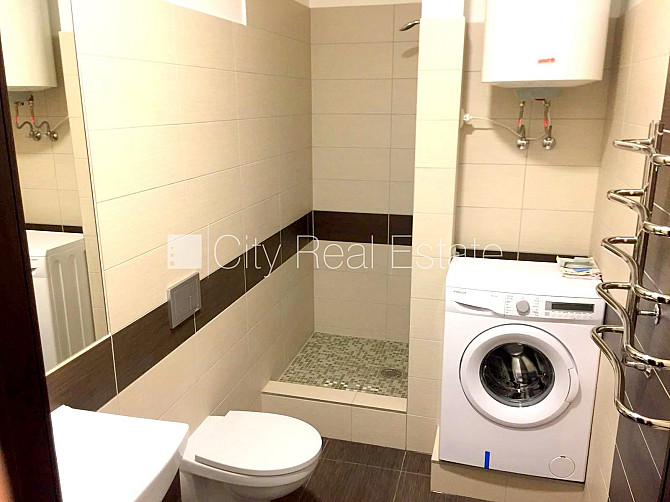 Pagalma ēka, guļamistabu skaits 3 gab., istabas izolētas 3 gab., studio tipa, virtuve apvienota Rīga - foto 16