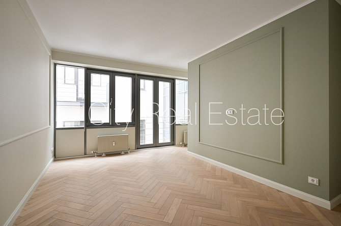 Projekts - Kalpaka Residence, ieeja no pagalma, balkons, terase, istabas izolētas 2 gab., istabas Rīga - foto 6