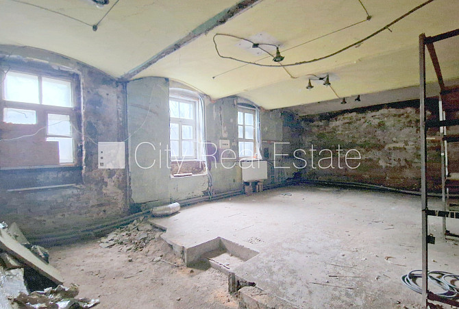 Земля в собственности, фасадный дом, реновированный дом, благоустроенная Рига - изображение 5