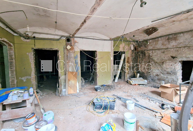 Земля в собственности, фасадный дом, реновированный дом, благоустроенная Рига - изображение 12