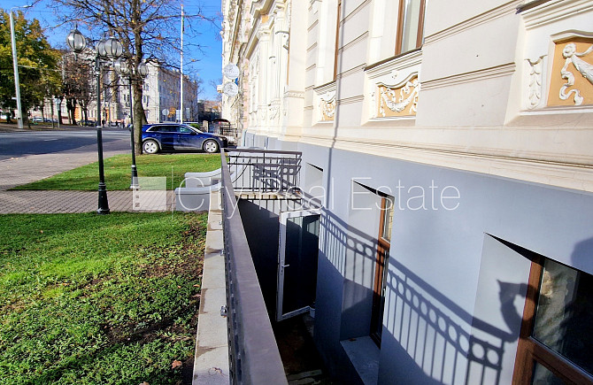 Земля в собственности, фасадный дом, реновированный дом, благоустроенная Рига - изображение 19