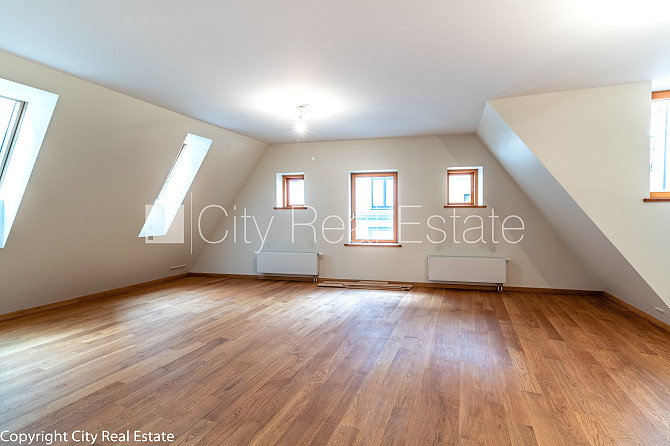 Фасадный дом, реставрированный дом, количество квартир в здании 2 шт., кирпичные Рига - изображение 2